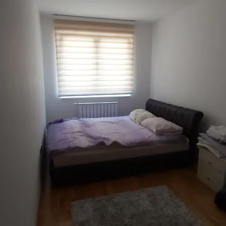 In Sarajevo, Bulevar Sarajevo