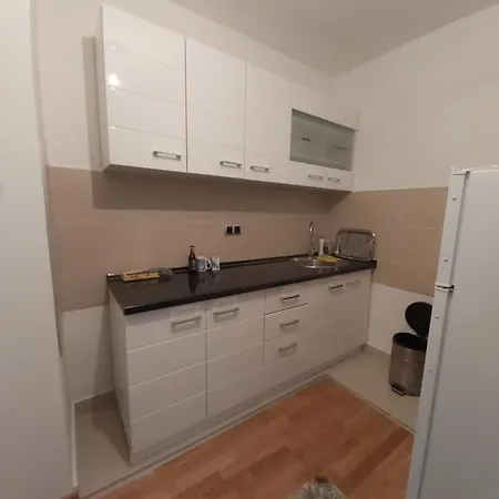 In Sarajevo, Bulevar Apartament